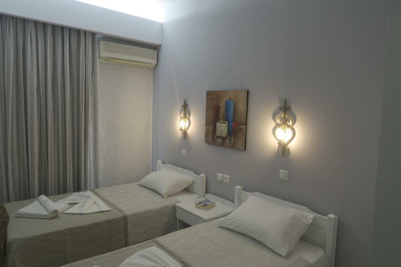 Maria Suites Platanés エクステリア 写真